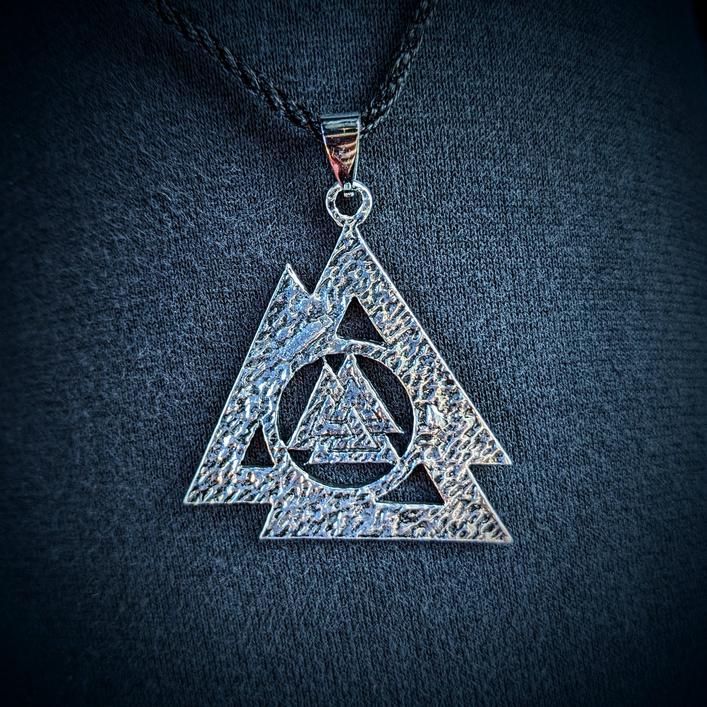 Valknut Halsband