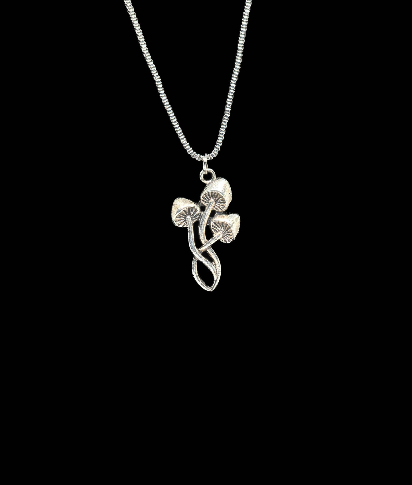 Halsband Snärjda Svampar