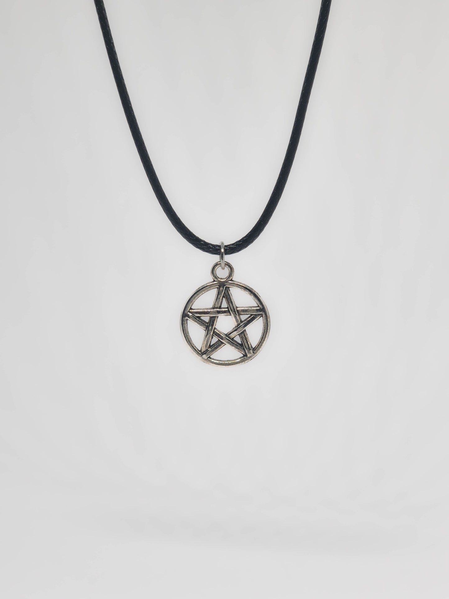 Halsband Beskydd Pentagram